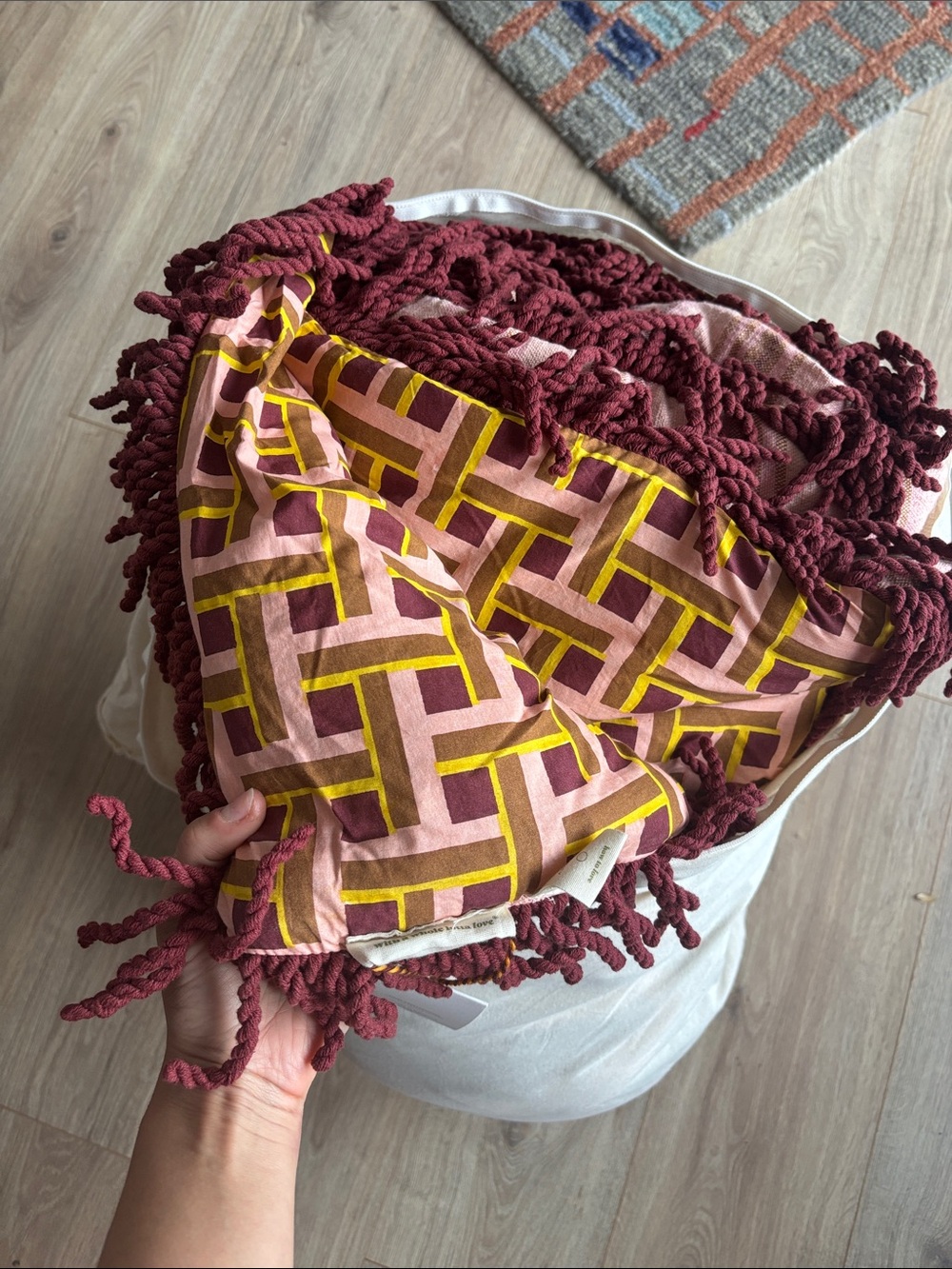 NWT Whimsical Anthropologie -esque Cotton Reversible Blanket in Pink & Burgundy - Picture 7 of 8